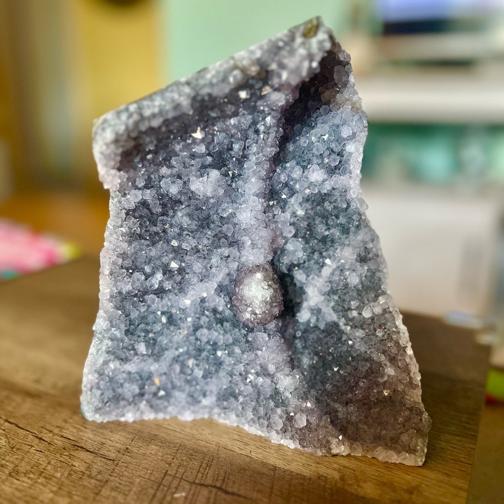 Stunning Amethyst Cathedral with pine